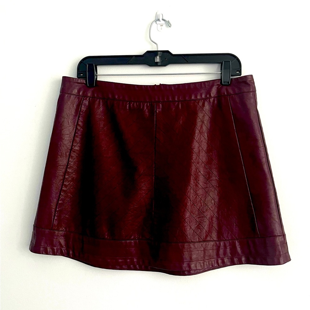 Jolt Faux Leather Burgundy Skirt